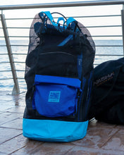 Load image into Gallery viewer, Collapsing Mesh Backpack